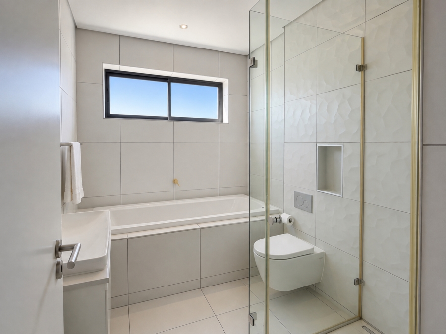 2 Bedroom Property for Sale in Sea Point Western Cape